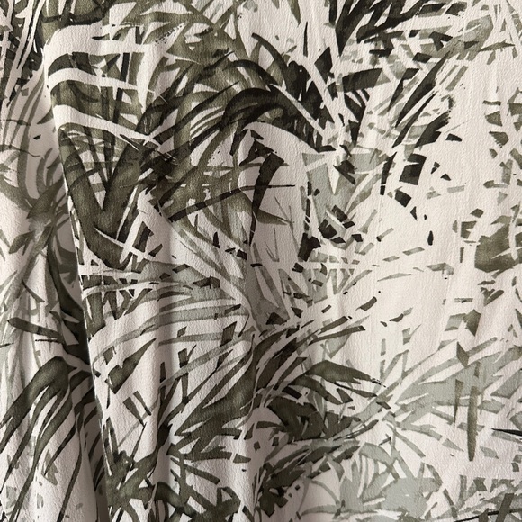 Sanctuary Green Botanical Leaf Kimono Robe/ Beach Cover up - One Size - Picture 5 of 9